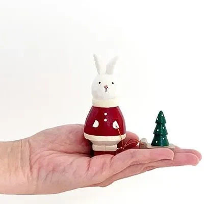 Figurine en bois – Lapin Père Noël