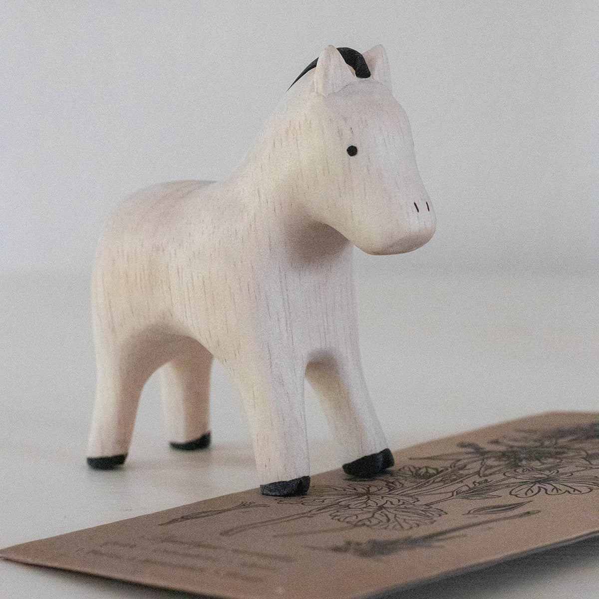 Figurine Poney en Bois