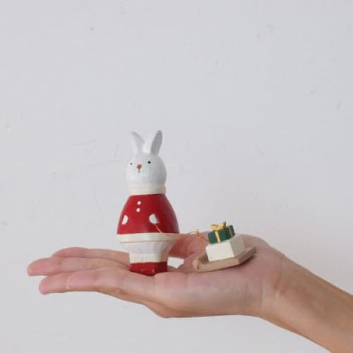 Figurine Lapin de Noël avec Cadeau Bois