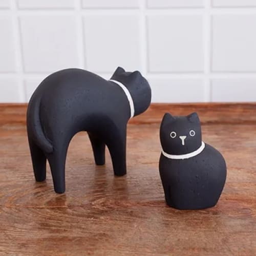 Figurine Enfant Chat noir en Bois