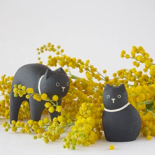 Figurine Enfant Chat noir en Bois