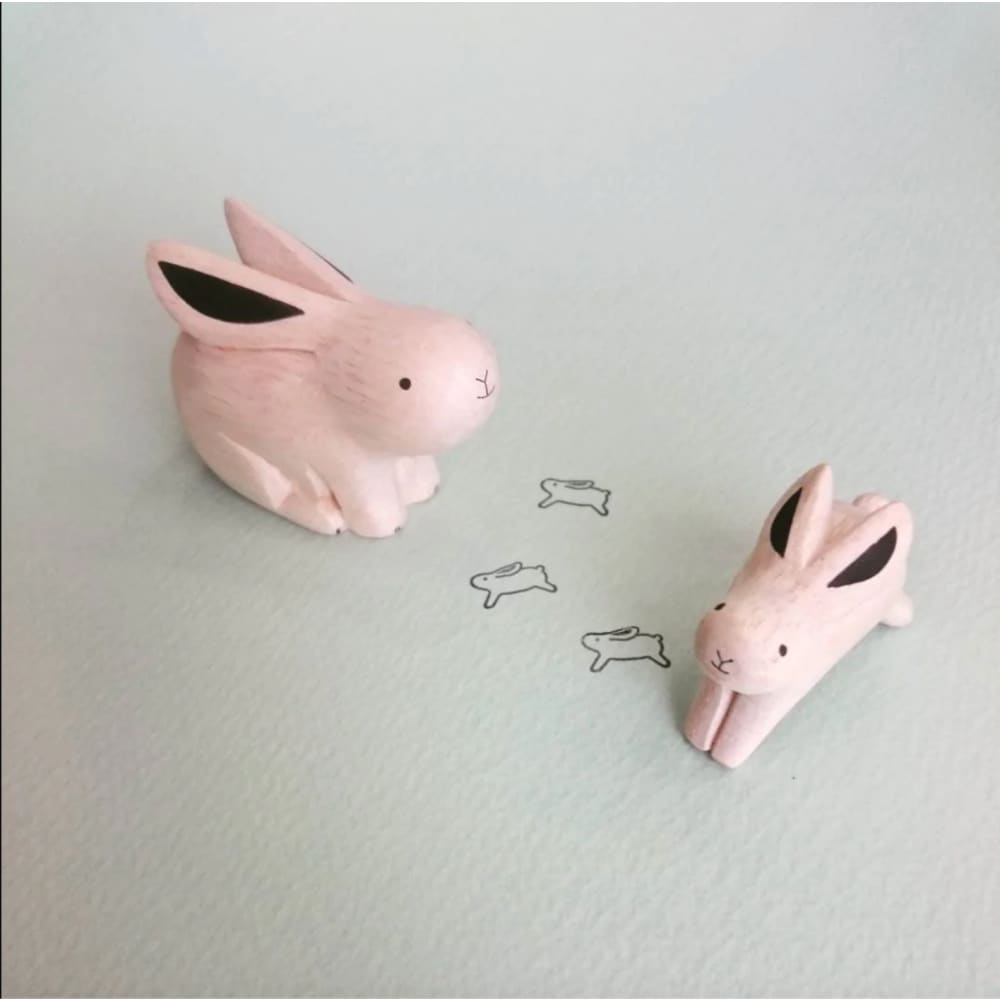 Figurine Lapin Parent en Bois