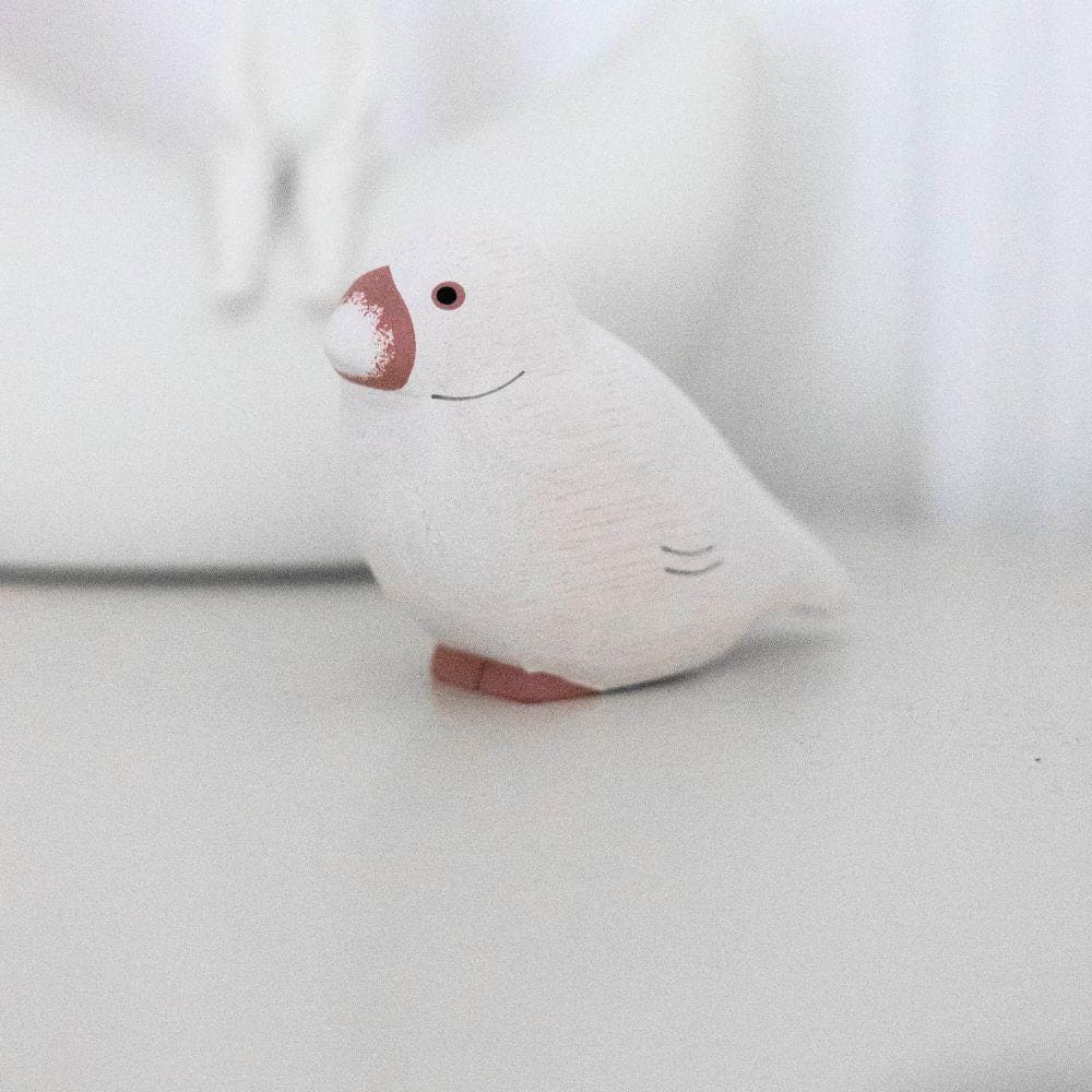 Figurine Moineau Ava en Bois