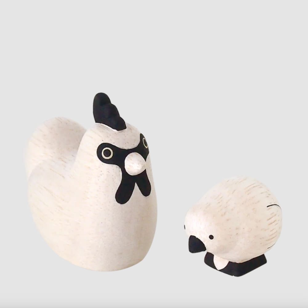 Figurine Poule Enfant en Bois