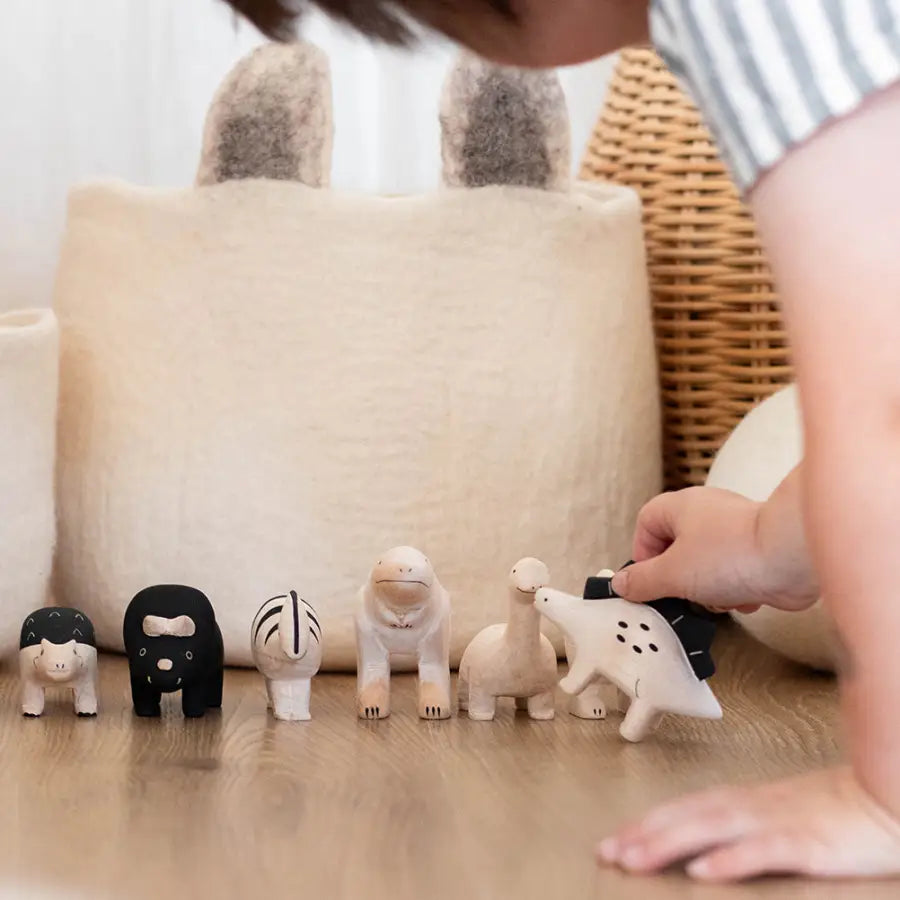 Figurine en bois – Dinosaures – Polepole (set de 9 pièces)