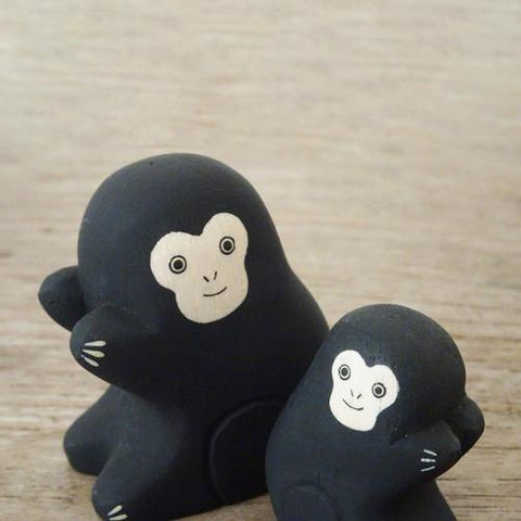 Affenfamilie aus Holz | Oyako